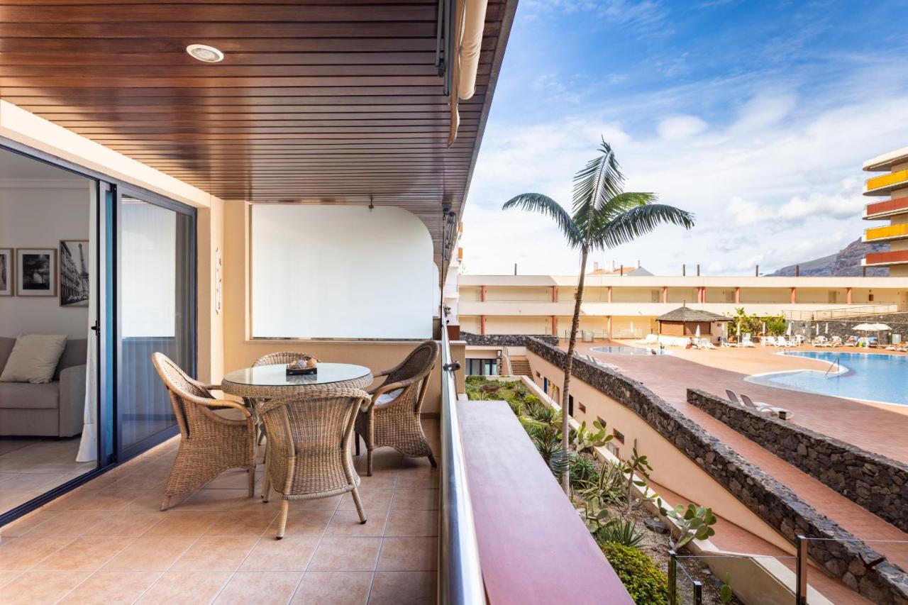 Balcon De Los Gigantes With Pool View Puerto de Santiago  Ngoại thất bức ảnh